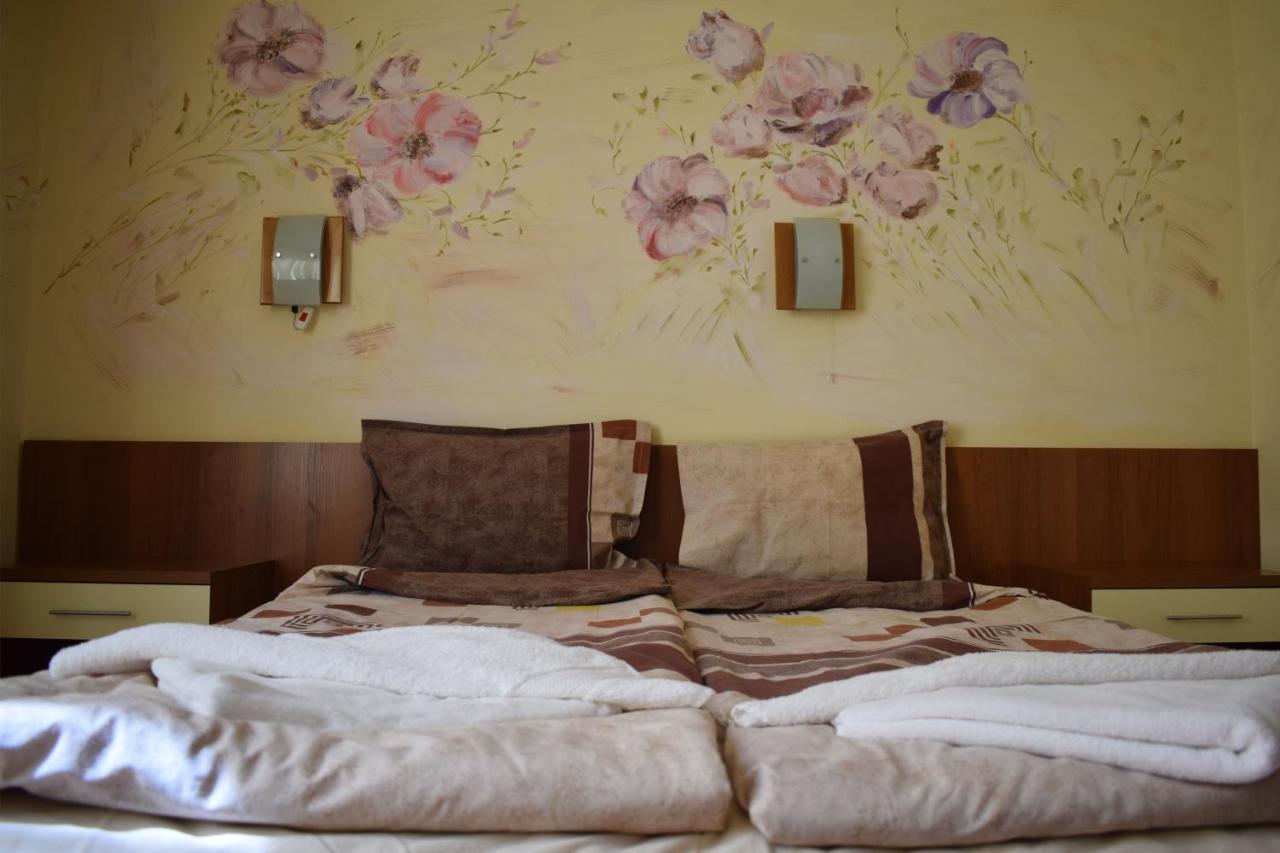 Hotel Jeravna Bankya ภายนอก รูปภาพ