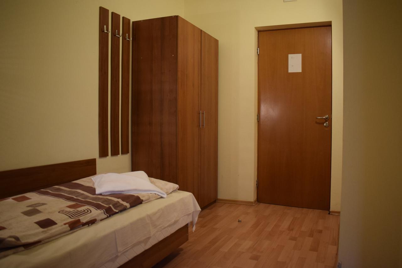 Hotel Jeravna Bankya ภายนอก รูปภาพ