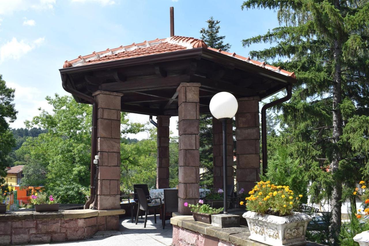 Hotel Jeravna Bankya ภายนอก รูปภาพ